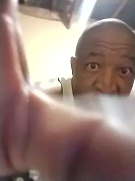 surger online show from December 15, 2025, 2:17 am