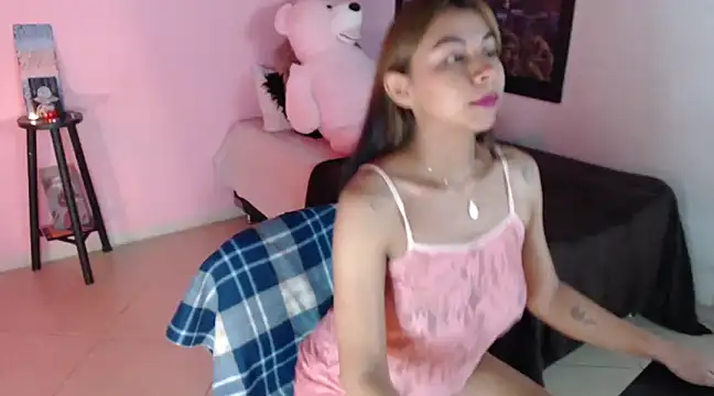 Snapshot of selene_gils chatting on February 19, 2025, 11:04 pm selene gils online show from February 19, 2025, 11:04 pm