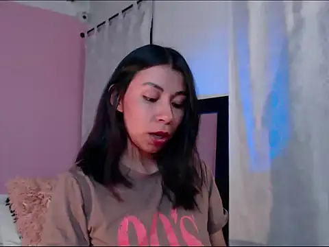 Snapshot of selene_gils chatting on October 21, 2025, 3:39 am selene gils online show from October 21, 2025, 3:39 am