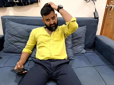 Fun Guuy online show from October 12, 2025, 9:32 am