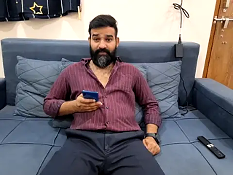 Fun Guuy online show from November 19, 2025, 7:08 am