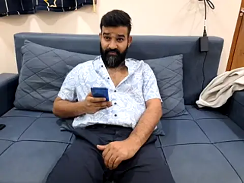 Fun Guuy online show from November 9, 2025, 11:36 am