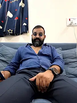 Snapshot of Fun_Guuy chatting on January 9, 2026, 4:19 am Fun Guuy online show from January 9, 2026, 4:19 am