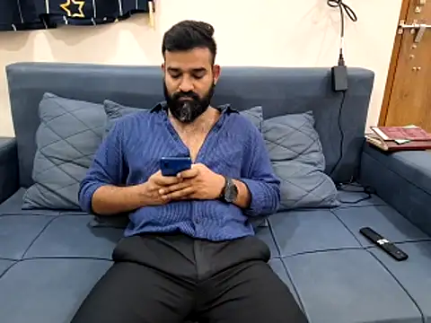 Fun Guuy online show from October 31, 2025, 8:00 am