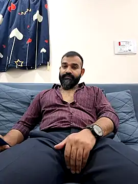 Snapshot of Fun_Guuy chatting on December 18, 2025, 1:37 pm Fun Guuy online show from December 18, 2025, 1:37 pm