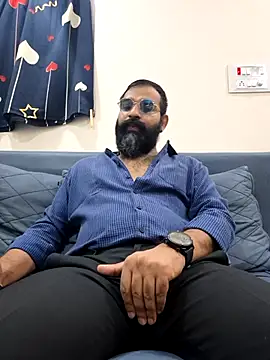 Snapshot of Fun_Guuy chatting on February 1, 2026, 3:32 pm Fun Guuy online show from February 1, 2026, 3:32 pm