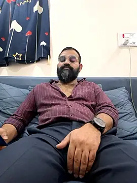 Snapshot of Fun_Guuy chatting on January 15, 2026, 6:28 am Fun Guuy online show from January 15, 2026, 6:28 am