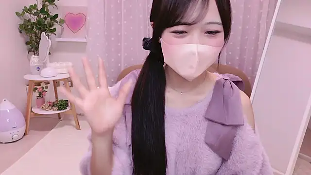 Snapshot of HANApipi chatting on February 3, 2026, 10:42 am HANApipi online show from February 3, 2026, 10:42 am