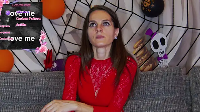 Snapshot of hailey_peach chatting on October 31, 2025, 6:04 pm hailey peach online show from October 31, 2025, 6:04 pm