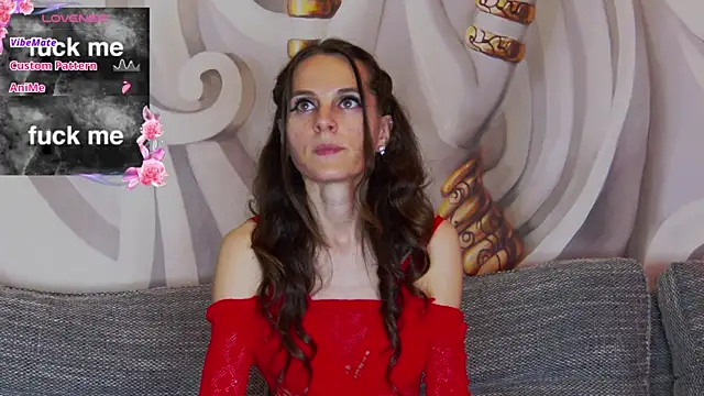 Snapshot of hailey_peach chatting on November 3, 2025, 6:11 pm hailey peach online show from November 3, 2025, 6:11 pm