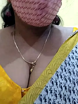 mallu-sumi online show from March 9, 2025, 5:39 pm