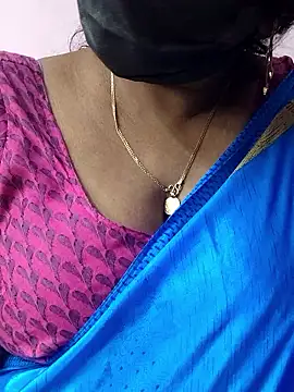 Snapshot of mallu-sumi chatting on April 6, 2026, 4:46 am mallu-sumi online show from April 6, 2026, 4:46 am