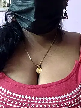 Snapshot of mallu-sumi chatting on March 13, 2026, 5:56 am mallu-sumi online show from March 13, 2026, 5:56 am