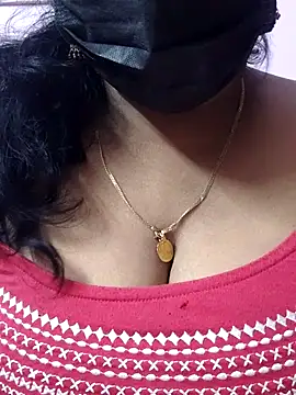 Snapshot of mallu-sumi chatting on March 12, 2026, 5:50 pm mallu-sumi online show from March 12, 2026, 5:50 pm