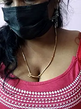 Snapshot of mallu-sumi chatting on March 21, 2026, 8:19 am mallu-sumi online show from March 21, 2026, 8:19 am