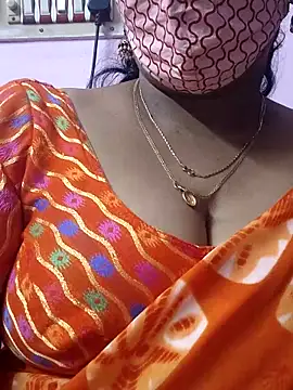 mallu-sumi online show from October 2, 2025, 5:16 pm