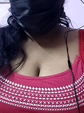 mallu-sumi online show from December 19, 2025, 5:15 pm