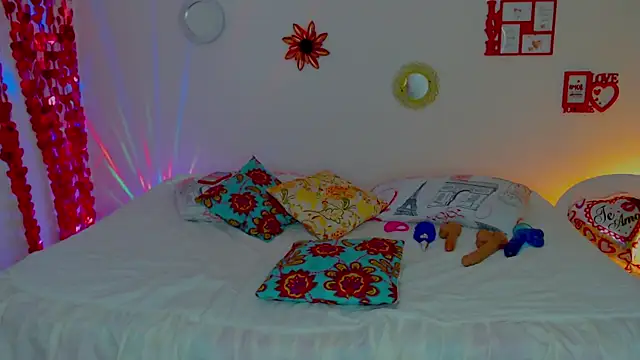 Snapshot of amii777 chatting on March 13, 2025, 8:59 am amii777 online show from March 13, 2025, 8:59 am