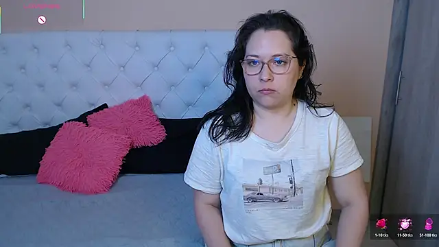 May Carlier online show from January 17, 2026, 12:48 am