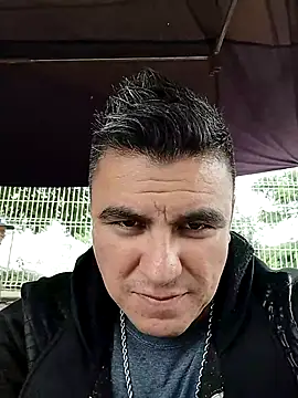 Snapshot of caramelodechile chatting on July 18, 2026, 5:43 pm caramelodechile online show from July 18, 2026, 5:43 pm