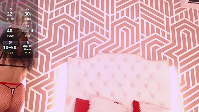 JadeSoleile online show from December 15, 2025, 11:49 am