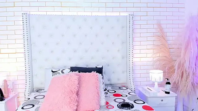 Snapshot of Krystal_cambell1 chatting on February 21, 2026, 8:11 pm Krystal cambell1 online show from February 21, 2026, 8:11 pm