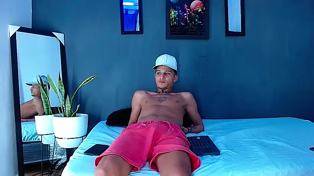 Friendsofeverything  online show from December 23, 2024, 4:17 pm