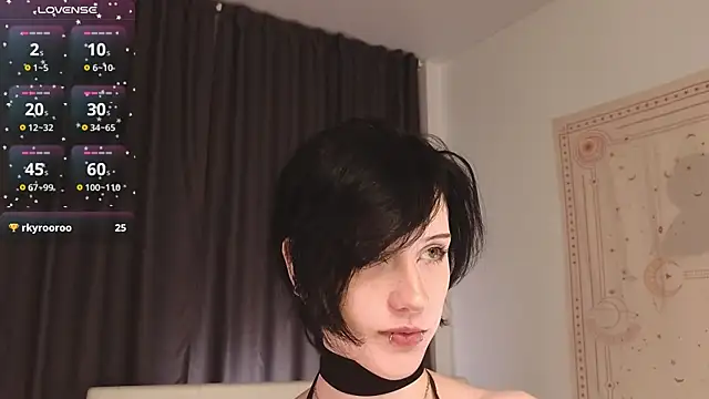 Snapshot of dark_vamp_ chatting on November 7, 2025, 1:04 pm dark vamp online show from November 7, 2025, 1:04 pm