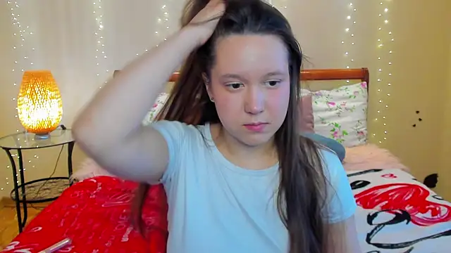 Mira Karter online show from May 5, 2026, 2:36 am