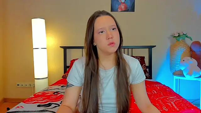 Snapshot of Mira_Karter chatting on May 31, 2026, 3:23 am Mira Karter online show from May 31, 2026, 3:23 am