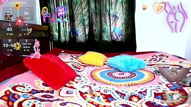 Snapshot of honey-sexy chatting on March 22, 2026, 5:53 am honey-sexy online show from March 22, 2026, 5:53 am