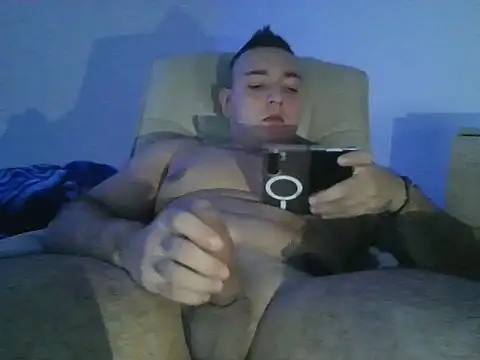 Snapshot of vergon6241 chatting on November 12, 2025, 7:18 pm vergon6241 online show from November 12, 2025, 7:18 pm