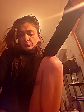 dosynophia2 online show from February 13, 2026, 11:05 pm