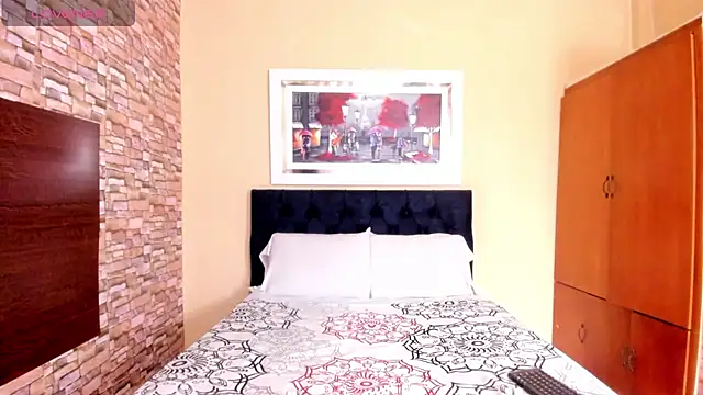 mariana mauricio hot online show from February 15, 2026, 9:58 pm