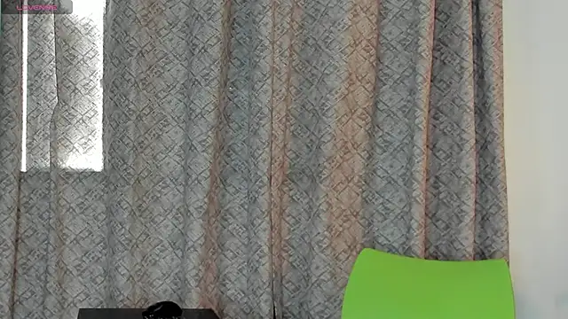 angelswets online show from October 16, 2025, 2:47 pm