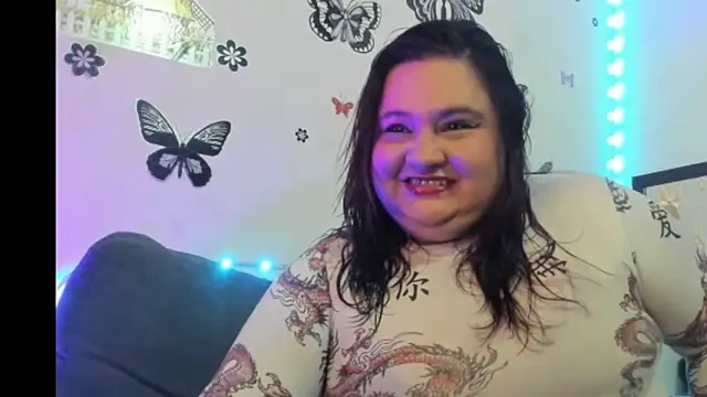 Snapshot of electrabig_6 chatting on November 19, 2025, 5:46 pm electrabig 6 online show from November 19, 2025, 5:46 pm