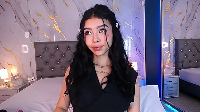 pettit courtny online show from March 12, 2025, 1:58 am