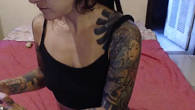 Snapshot of MissRebeka chatting on August 6, 2026, 12:55 pm MissRebeka online show from August 6, 2026, 12:55 pm
