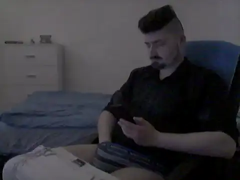 Snapshot of Hkl95555 chatting on May 25, 2026, 11:36 pm Hkl95555 online show from May 25, 2026, 11:36 pm