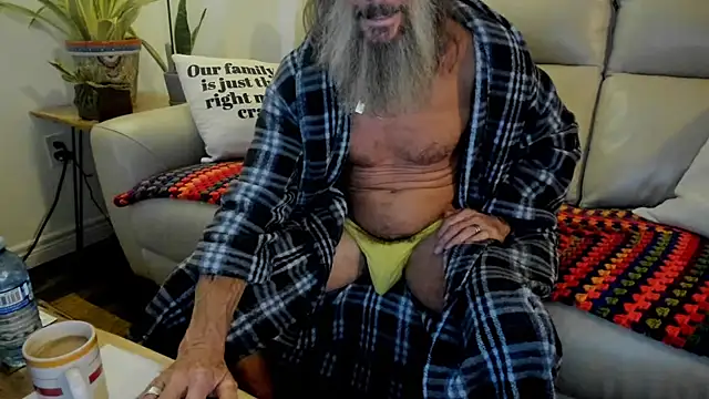 Snapshot of mindphu_k chatting on November 10, 2025, 12:15 am mindphu k online show from November 10, 2025, 12:15 am