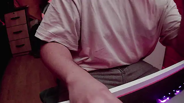 pisceslost online show from December 15, 2025, 12:00 pm