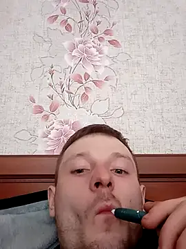 Snapshot of ZhorovYurii chatting on March 1, 2025, 9:18 am ZhorovYurii online show from March 1, 2025, 9:18 am