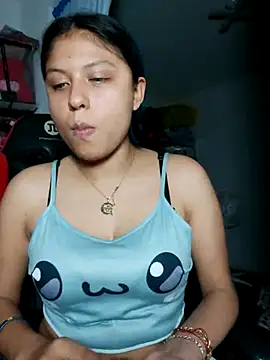 Snapshot of azulzulix chatting on September 10, 2025, 1:26 am azulzulix online show from September 10, 2025, 1:26 am