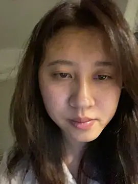 Snapshot of Liliya-77 chatting on February 12, 2026, 5:45 pm Liliya-77 online show from February 12, 2026, 5:45 pm