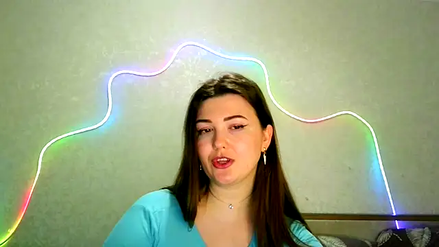 Snapshot of SeductiveTati chatting on December 19, 2025, 3:32 am SeductiveTati online show from December 19, 2025, 3:32 am