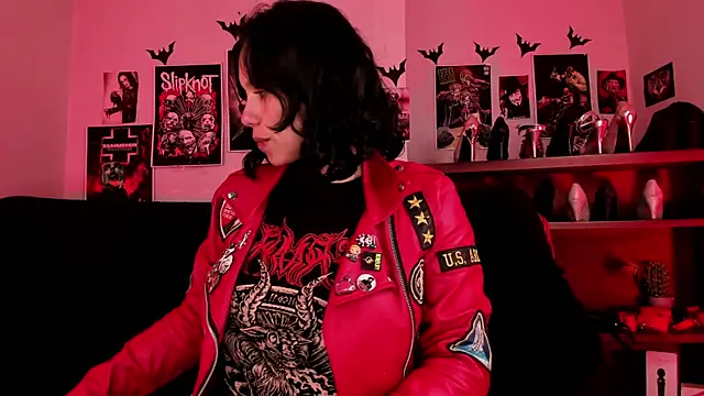 Snapshot of lilith-deveraux chatting on July 11, 2026, 3:18 am lilith-deveraux online show from July 11, 2026, 3:18 am