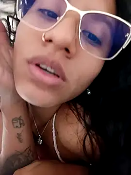 Karii-R online show from November 26, 2025, 12:27 pm