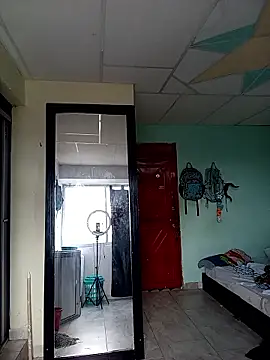 Snapshot of Karii-R chatting on January 18, 2026, 4:10 pm Karii-R online show from January 18, 2026, 4:10 pm