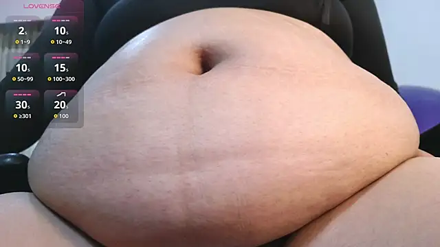 Snapshot of virtual_charm chatting on November 28, 2025, 2:39 pm virtual charm online show from November 28, 2025, 2:39 pm