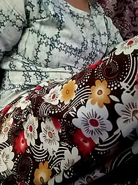 Snapshot of gunjan22 chatting on September 11, 2025, 7:41 am gunjan22 online show from September 11, 2025, 7:41 am